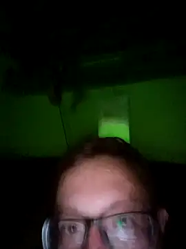 Snapshot of zsolt1910 chatting on May 7, 2026, 8:14 pm zsolt1910 online show from May 7, 2026, 8:14 pm