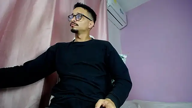 Snapshot of Amir_guy_ chatting on May 8, 2026, 1:05 pm Amir guy online show from May 8, 2026, 1:05 pm