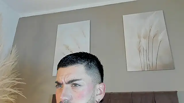 Snapshot of Alexander_Diazz chatting on June 13, 2026, 12:25 pm Alexander Diazz online show from June 13, 2026, 12:25 pm