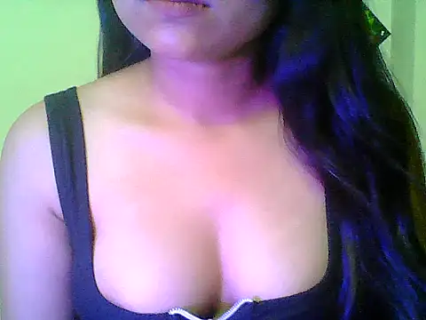 Snapshot of Saxy_Mony002 chatting on June 10, 2026, 7:07 am Saxy Mony002 online show from June 10, 2026, 7:07 am