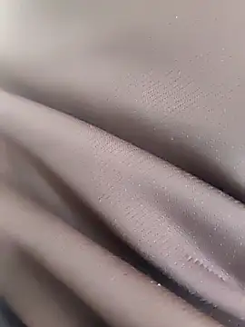 hrny 0007 online show from April 25, 2026, 3:42 am