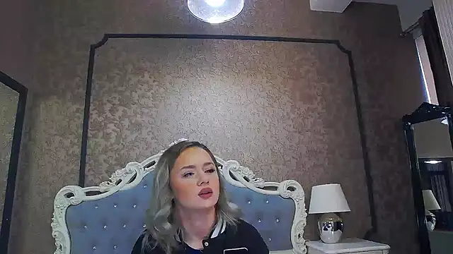 Ivy Quin online show from May 9, 2026, 4:06 am