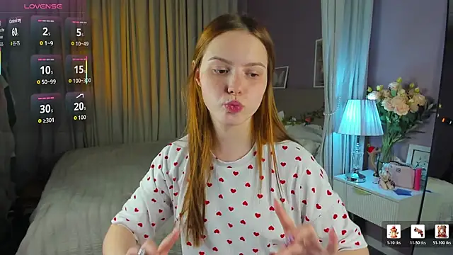 Snapshot of Diana_Broooks chatting on April 23, 2026, 8:35 am Diana Broooks online show from April 23, 2026, 8:35 am