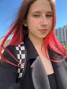 michelle lovique online show from May 8, 2026, 9:25 am