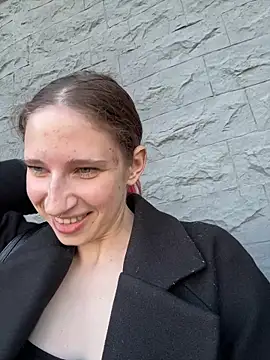 michelle lovique online show from May 23, 2026, 1:48 pm