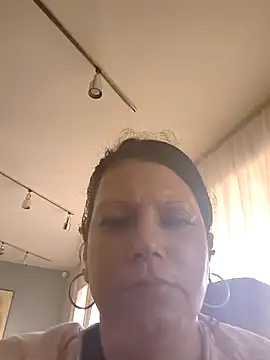 Cummyway69 online show from April 7, 2026, 1:11 pm