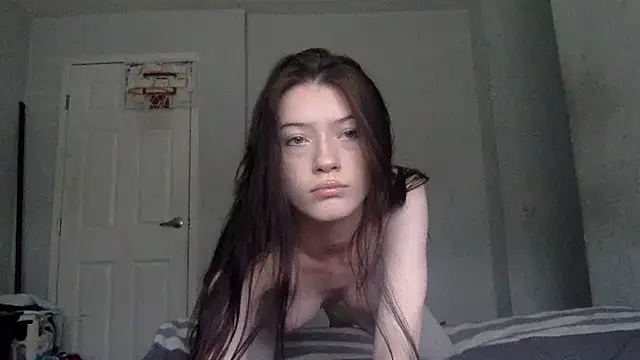 Snapshot of Munchkinbaby72318 chatting on April 23, 2026, 6:10 pm Munchkinbaby72318 online show from April 23, 2026, 6:10 pm