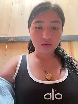 mariana-0306 online show from May 28, 2026, 5:32 pm