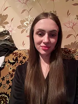 AlinaLove3213 online show from July 11, 2026, 8:11 pm