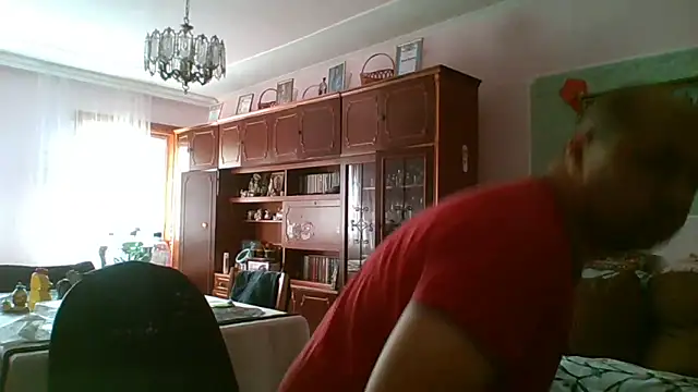 Snapshot of Luceriusbigass chatting on June 18, 2026, 2:21 pm Luceriusbigass online show from June 18, 2026, 2:21 pm