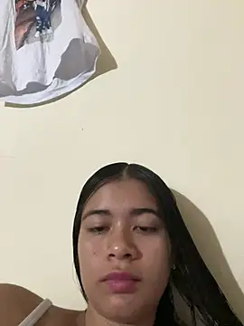 Kloe zaf online show from June 25, 2026, 1:49 am