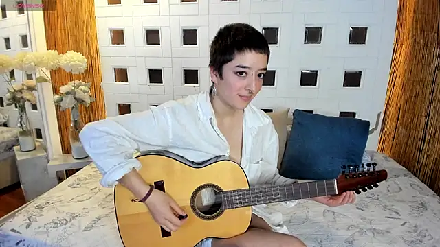 Atheena   online show from April 23, 2026, 1:24 pm