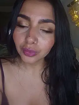 Antonella-corruso online show from May 1, 2026, 5:56 am
