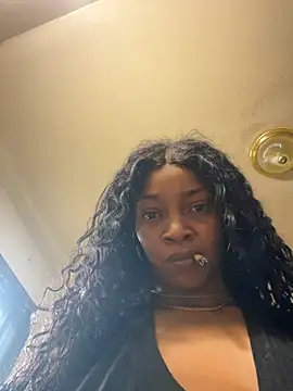 Snapshot of legaces69 chatting on July 28, 2026, 9:14 pm legaces69 online show from July 28, 2026, 9:14 pm