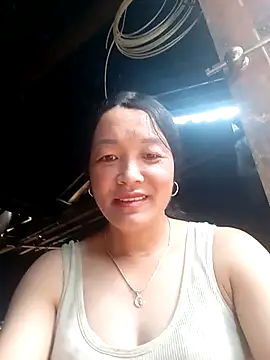 vanlucky2 online show from April 14, 2026, 2:39 am