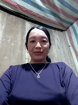 vanlucky2 online show from April 23, 2026, 1:35 pm