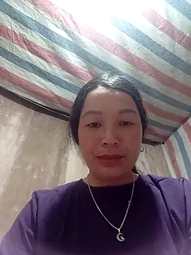 vanlucky2 online show from April 24, 2026, 10:56 pm