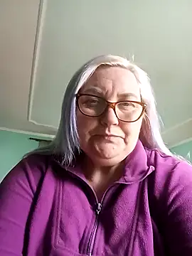 AureliaSky598 online show from April 20, 2026, 9:23 am