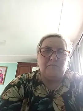 AureliaSky598 online show from May 12, 2026, 11:40 am
