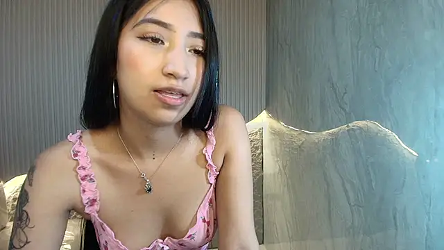 Snapshot of sol__r chatting on June 28, 2026, 3:12 am sol r online show from June 28, 2026, 3:12 am