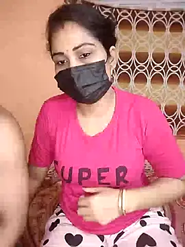 Snapshot of hornycouple096 chatting on July 15, 2026, 1:05 pm hornycouple096 online show from July 15, 2026, 1:05 pm