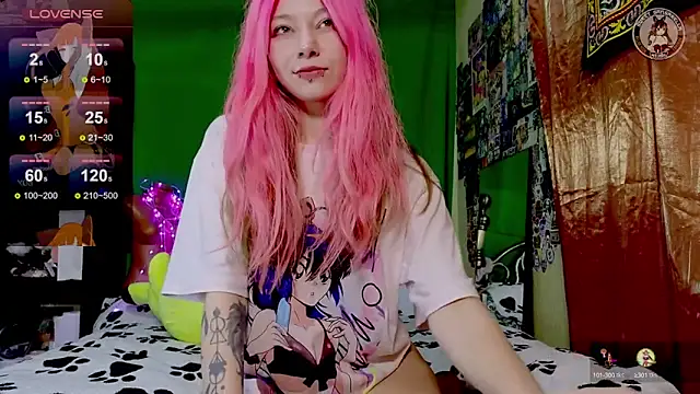 Snapshot of Sansarella chatting on December 1, 2024, 8:31 pm Sansarella online show from December 1, 2024, 8:31 pm