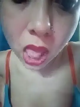 Snapshot of Hot_Soniya_08 chatting on June 10, 2026, 9:08 am Hot Soniya 08 online show from June 10, 2026, 9:08 am