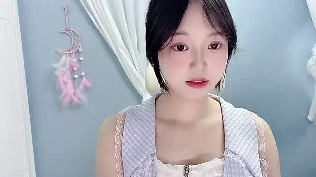 Snapshot of Xiaoqing00 chatting on June 18, 2026, 4:13 am Xiaoqing00 online show from June 18, 2026, 4:13 am