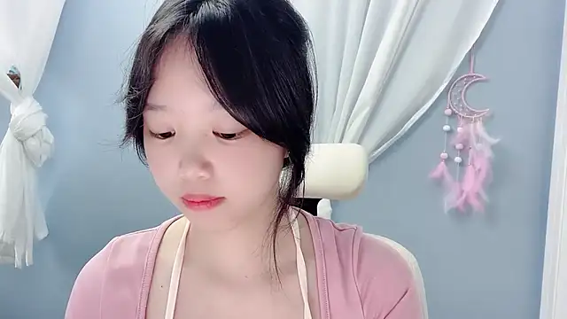 Snapshot of Xiaoqing00 chatting on June 21, 2026, 3:42 am Xiaoqing00 online show from June 21, 2026, 3:42 am