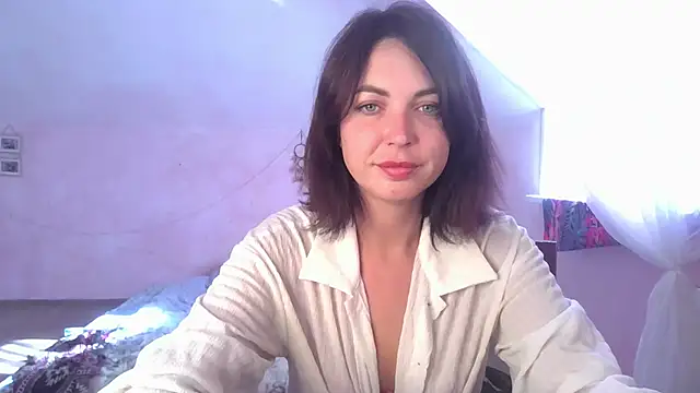Allice Honey online show from May 31, 2026, 1:07 pm