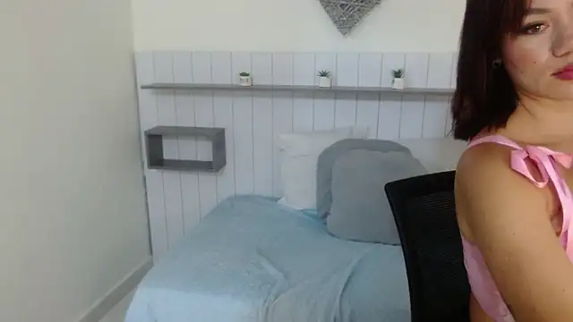 Snapshot of Scarleth_Ross chatting on April 8, 2026, 4:51 pm Scarleth Ross online show from April 8, 2026, 4:51 pm