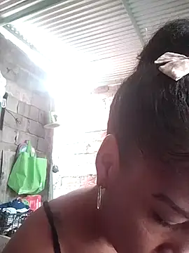 Lili-Sex online show from May 9, 2026, 1:38 pm