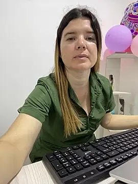 amelia 16 online show from June 4, 2026, 2:34 pm