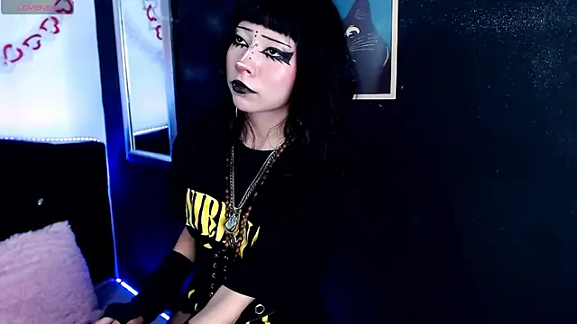 Snapshot of KiomyVamp chatting on May 29, 2026, 4:16 pm KiomyVamp online show from May 29, 2026, 4:16 pm