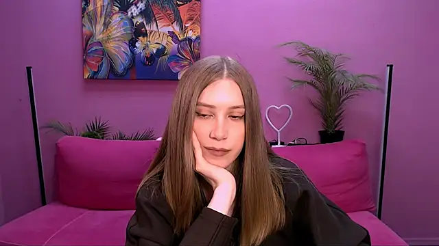 Snapshot of cheeky_chick chatting on April 22, 2026, 3:02 pm cheeky chick online show from April 22, 2026, 3:02 pm