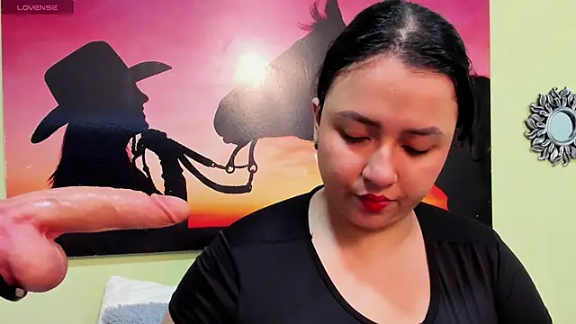 Snapshot of Cassle_ibarra_x chatting on May 5, 2026, 10:34 am Cassle ibarra x online show from May 5, 2026, 10:34 am