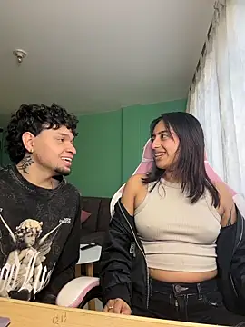 Snapshot of hotlatinocouple__ chatting on May 25, 2026, 10:49 pm hotlatinocouple online show from May 25, 2026, 10:49 pm