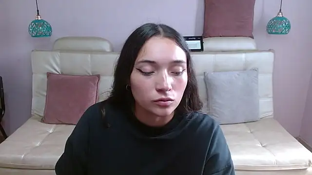 Snapshot of Marianne_Cam chatting on May 4, 2026, 3:41 pm Marianne Cam online show from May 4, 2026, 3:41 pm