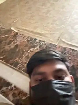 Badbuddy00 online show from April 12, 2026, 10:04 pm