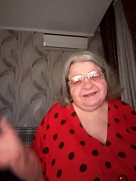 MartaMia68 online show from May 24, 2026, 7:08 pm