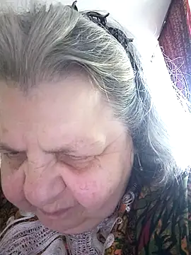 Snapshot of MartaMia68 chatting on June 25, 2026, 5:12 am MartaMia68 online show from June 25, 2026, 5:12 am