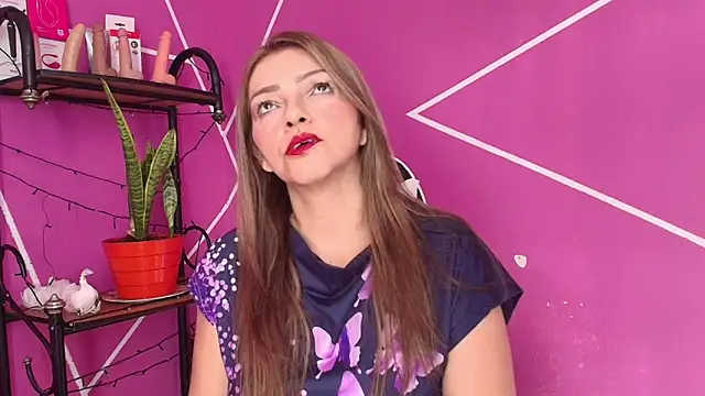 CarolMis 79 online show from June 10, 2026, 12:37 pm