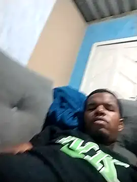 Snapshot of Jn3f2026 chatting on April 13, 2026, 11:32 pm Jn3f2026 online show from April 13, 2026, 11:32 pm