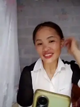 Snapshot of _Lyly_pussy_ chatting on May 9, 2026, 2:00 pm Lyly pussy online show from May 9, 2026, 2:00 pm