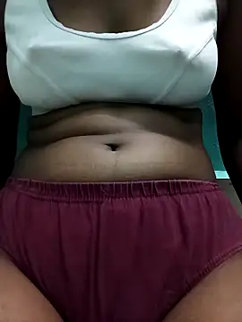 Snapshot of Tamil_Cindrella chatting on June 12, 2026, 5:17 am Tamil Cindrella online show from June 12, 2026, 5:17 am
