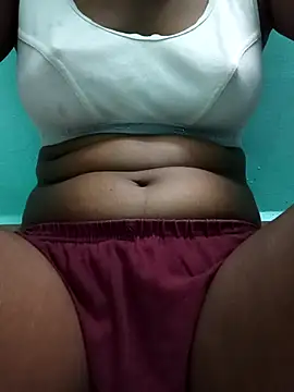 Snapshot of Tamil_Cindrella chatting on June 18, 2026, 5:51 am Tamil Cindrella online show from June 18, 2026, 5:51 am