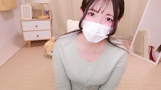 Snapshot of Satomi_nn chatting on April 13, 2026, 4:51 am Satomi nn online show from April 13, 2026, 4:51 am