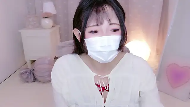 Snapshot of Satomi_nn chatting on May 3, 2026, 12:16 am Satomi nn online show from May 3, 2026, 12:16 am