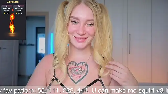 AliceMilr online show from August 3, 2026, 9:37 am
