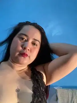 pinayhoney online show from June 11, 2026, 2:33 am